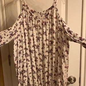 Cold shoulder floral blouse with key hole back